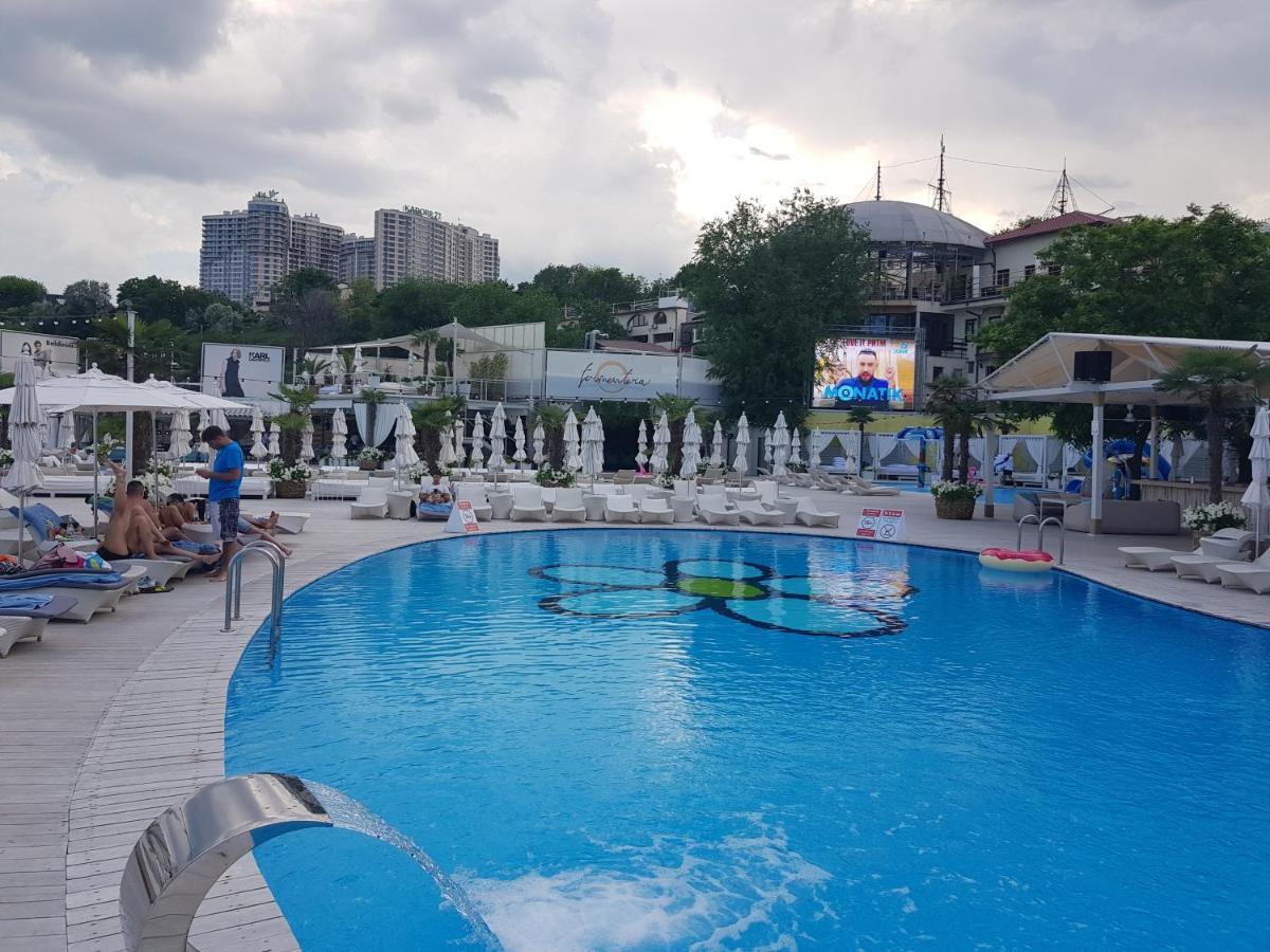 Apartamento Arcadia- Gagarin plaza 5/2 Odesa Exterior foto